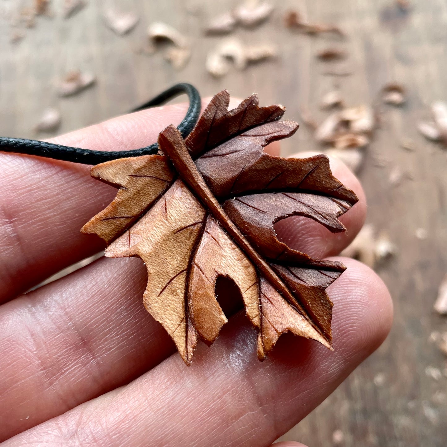 Maple Leaf Pendant - Autumn Spirit