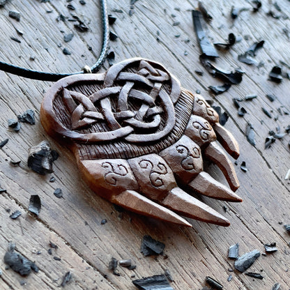 Bear Paw Pendant – Strength and Path