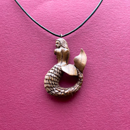 Mermaid Pendant – Silent Turning