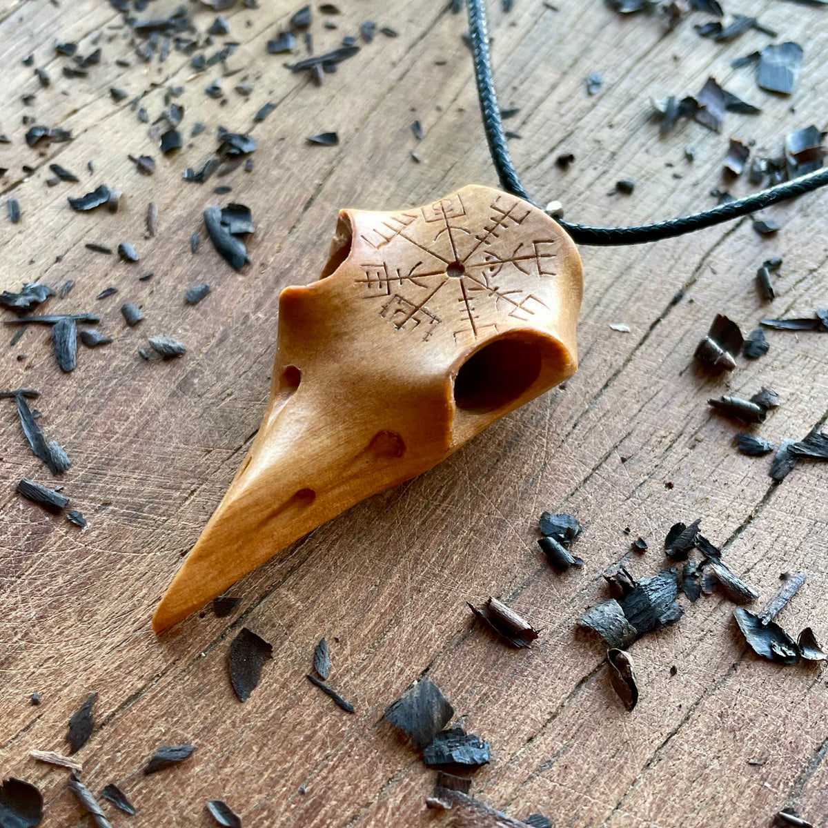 Raven Skull “Vegvísir” Pendant