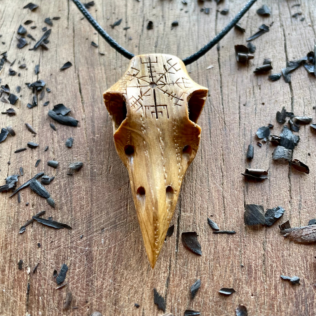 Raven Skull “Vegvísir” Pendant