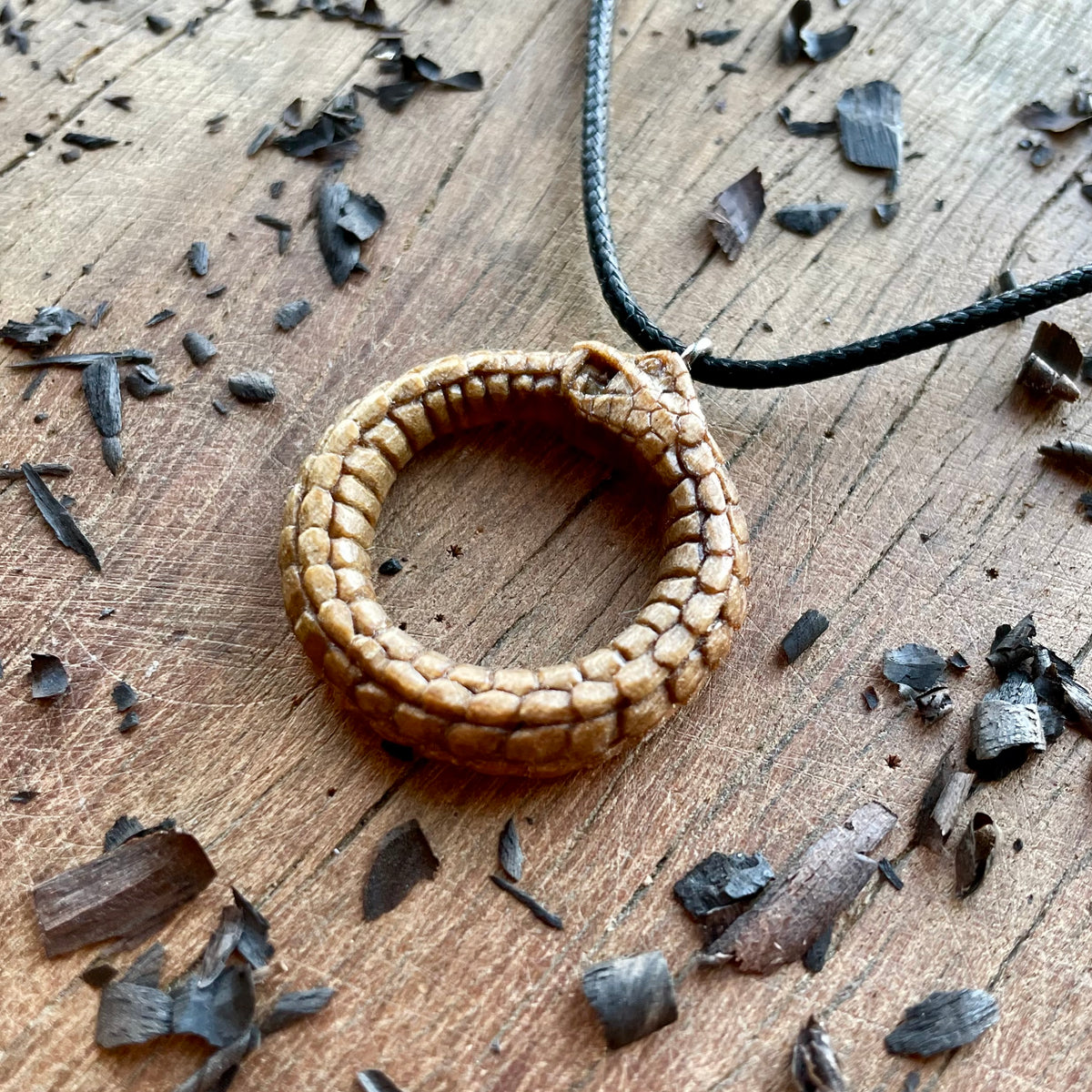 Serpent Ouroboros Eternal Circle Pendant