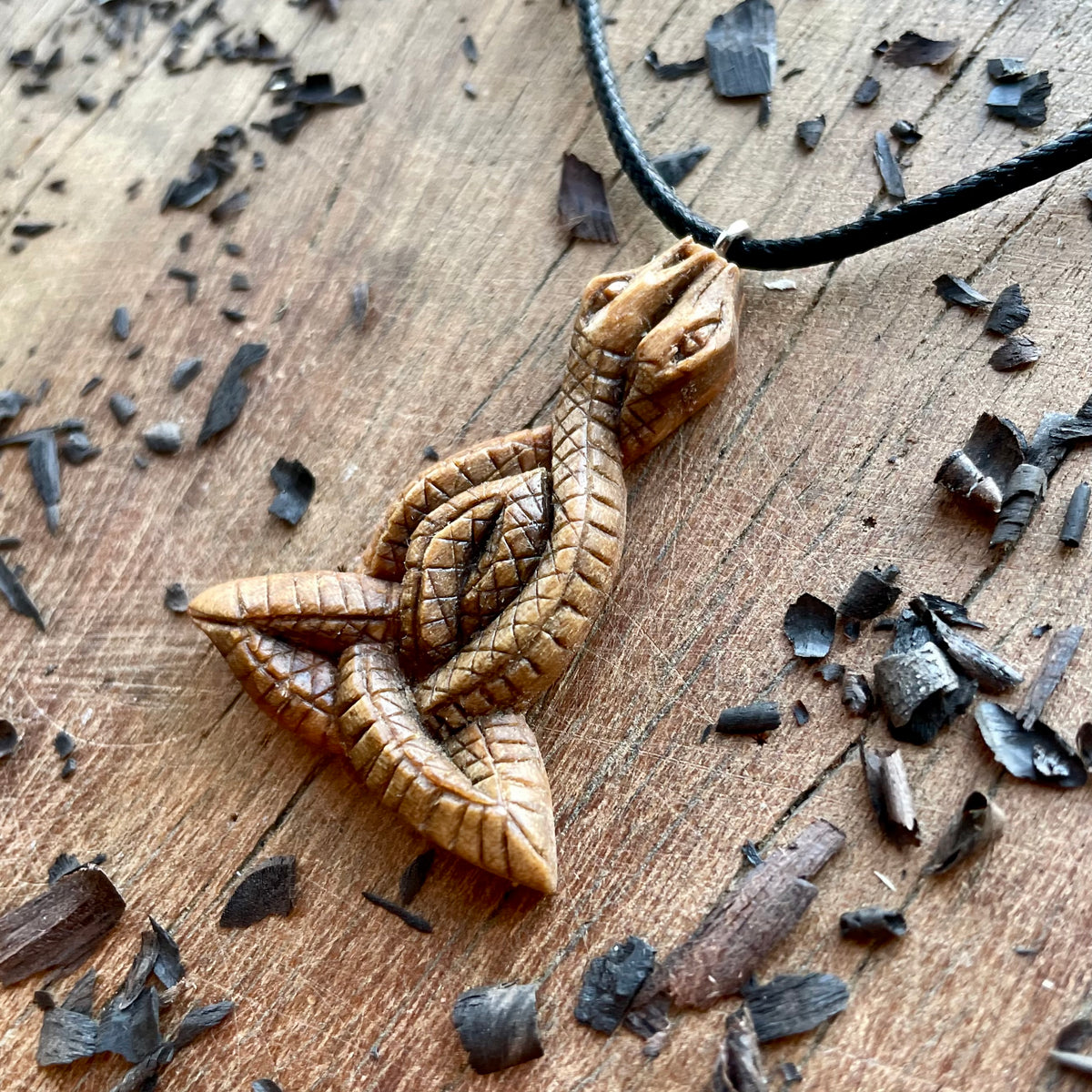 Ouroboros Serpents – Celtic Motherhood Knot