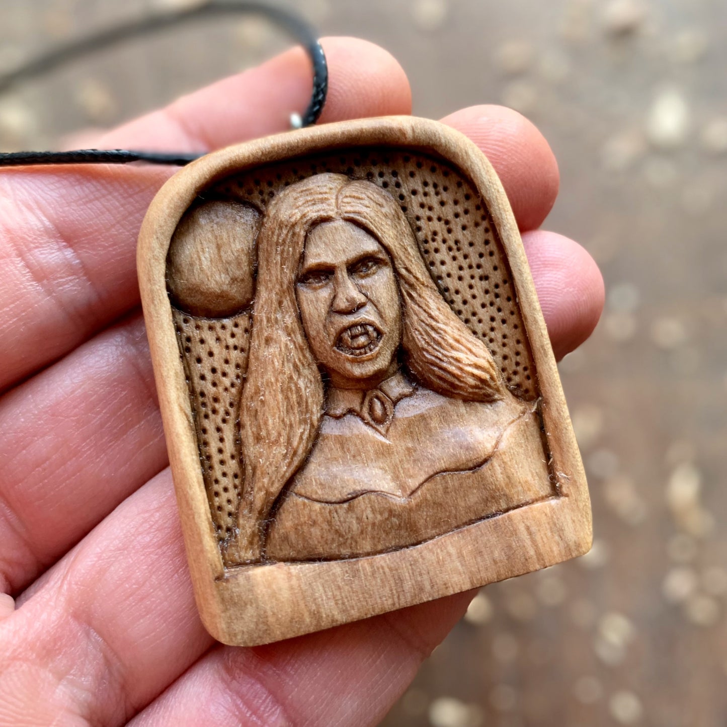 Vampire Female Pendant