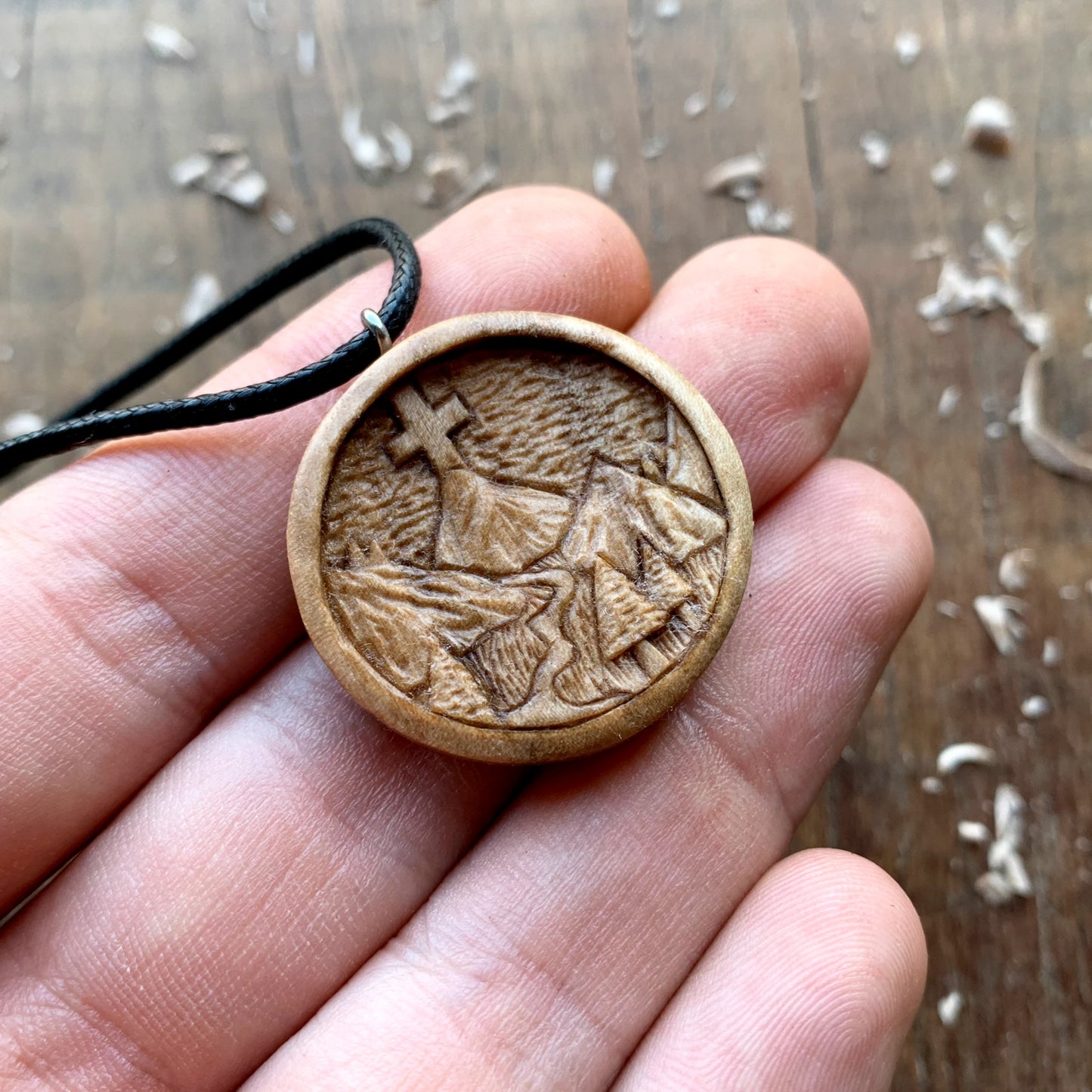 Low relief landscape Pendant