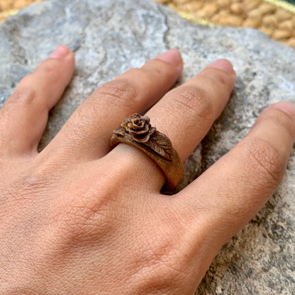 Rose Walnut Wood Ring
