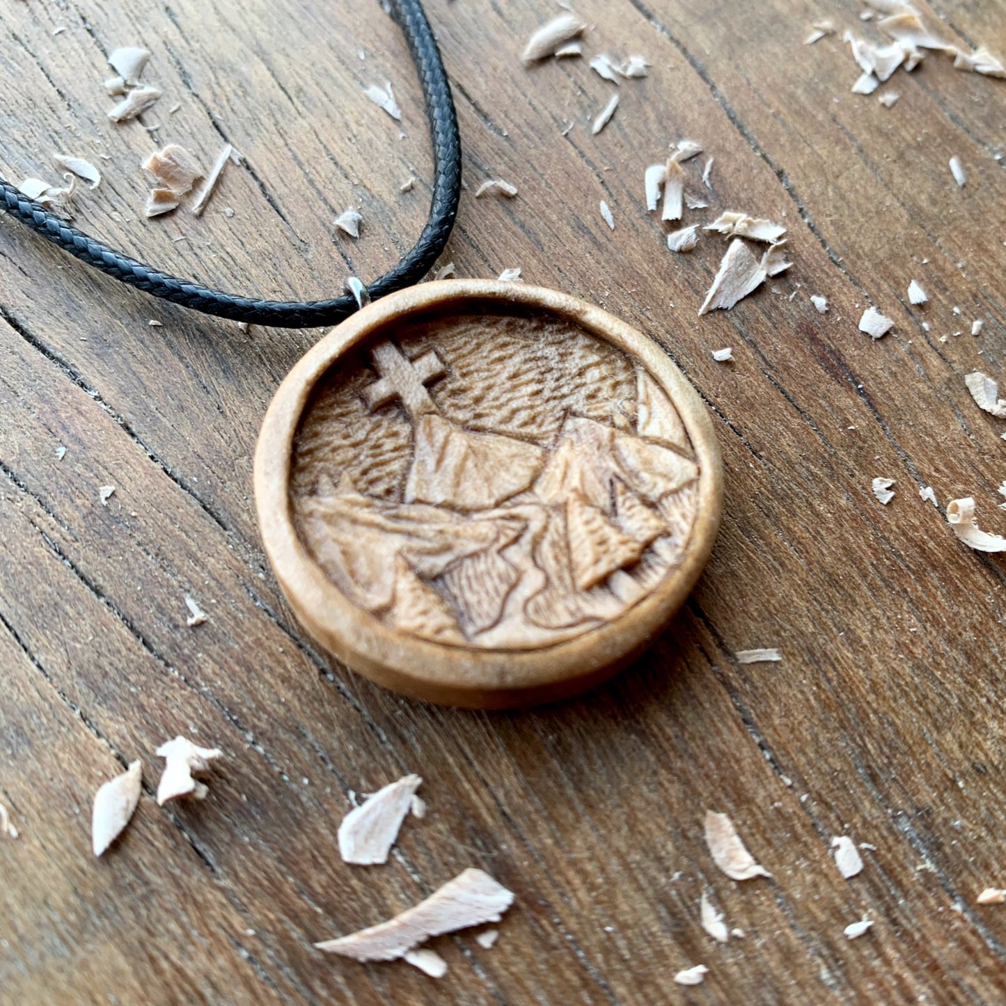 Low relief landscape Pendant