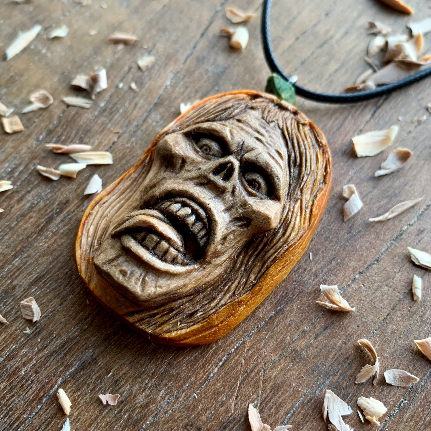 Zombie's Head-Pumpkin Pendant