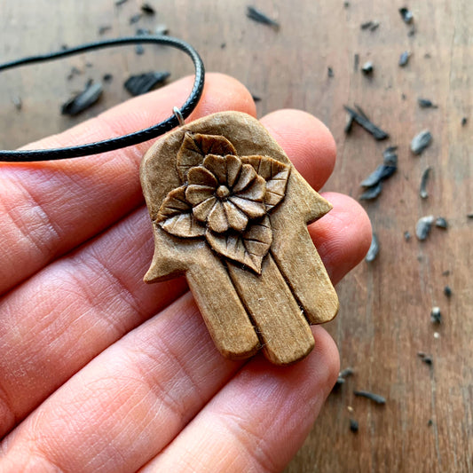 Hamsa With Flower And Leaves Pendant
