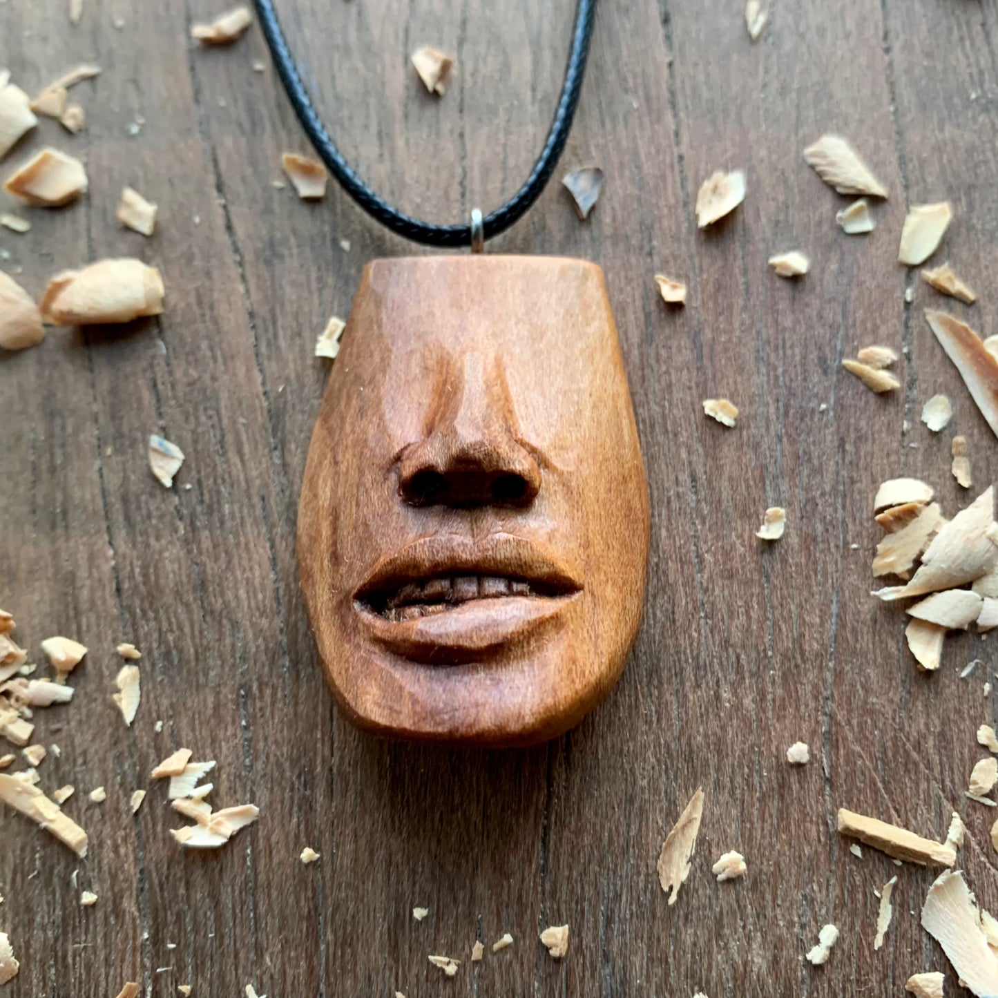 Biting Lips Pendant