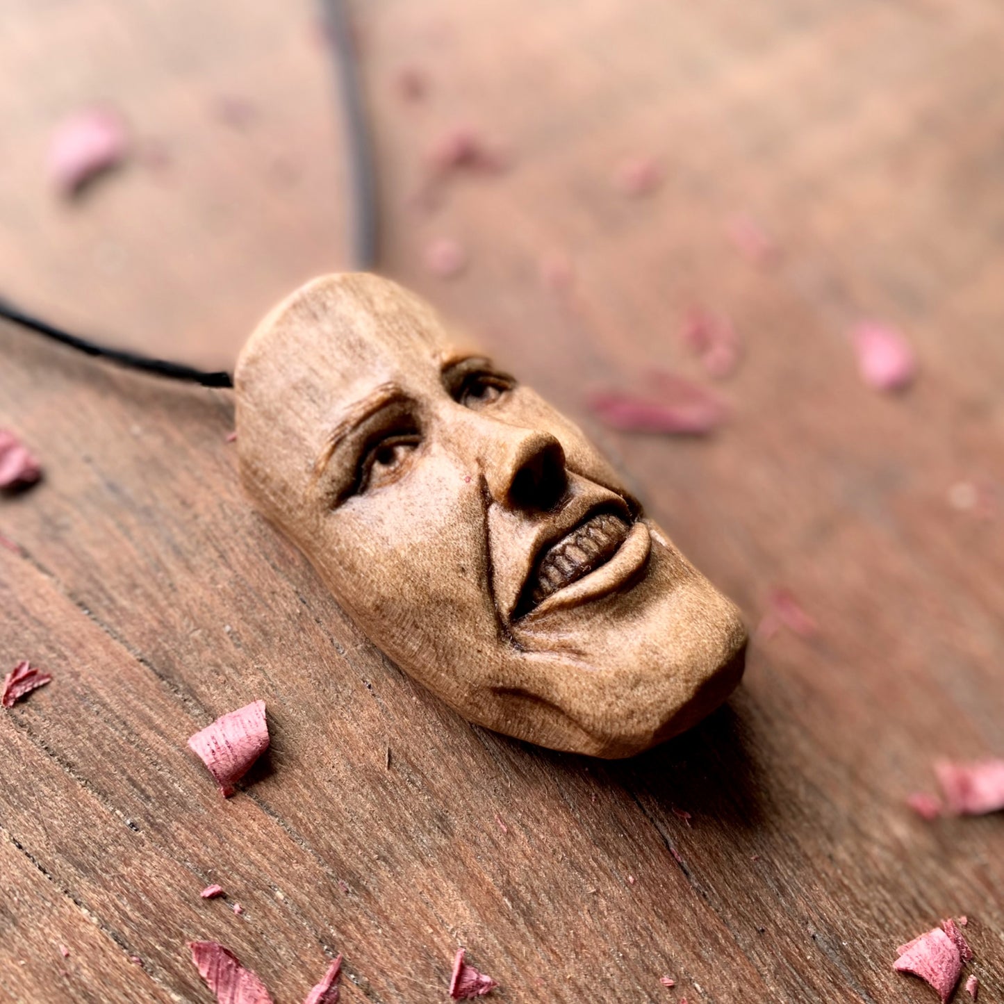 Smiling Face Expression Pendant