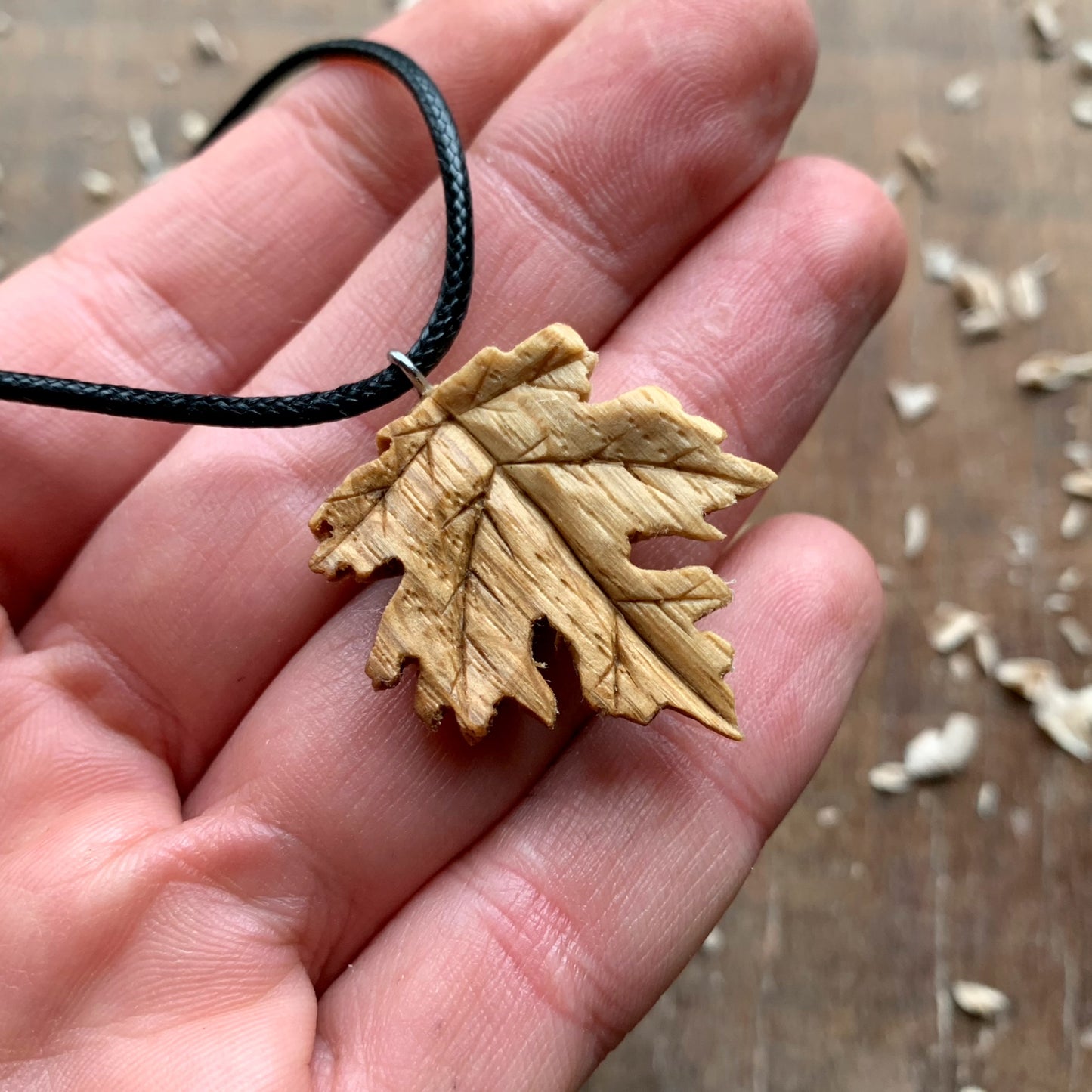 Maple's Leaf Oak Wood Pendant