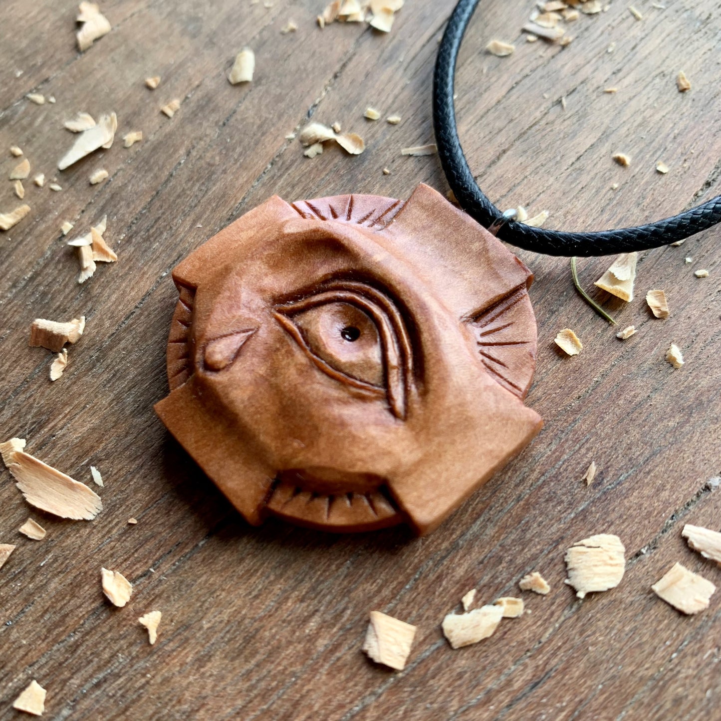 Eye Pendant