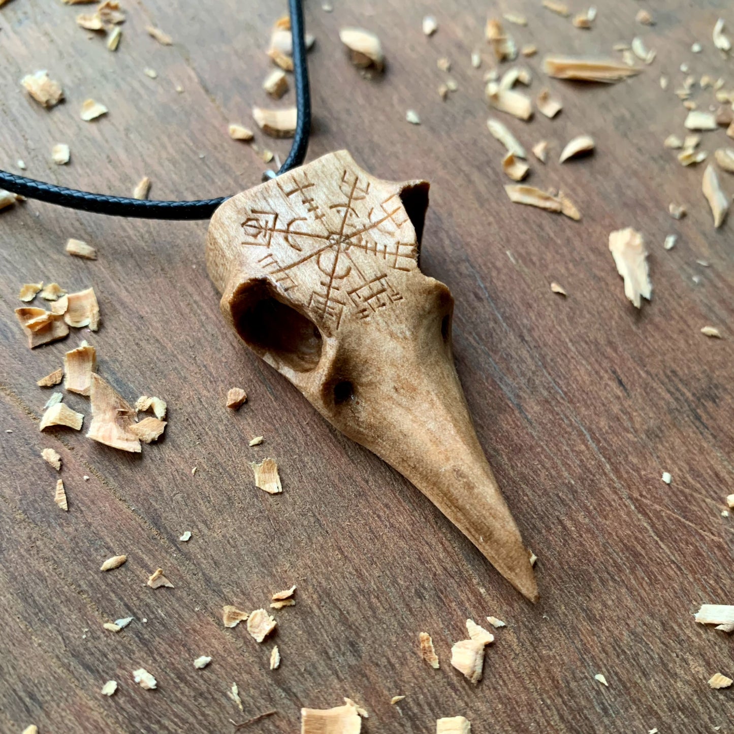 Viking Raven’s Skull With Vegvisir Pendant