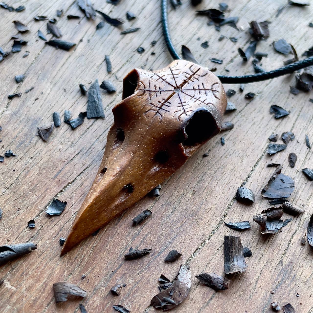 Raven Skull “Helm of Awe” Pendant