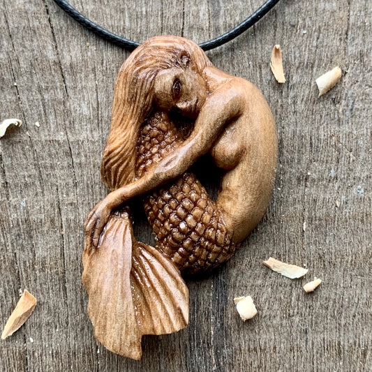 Siren Pendant